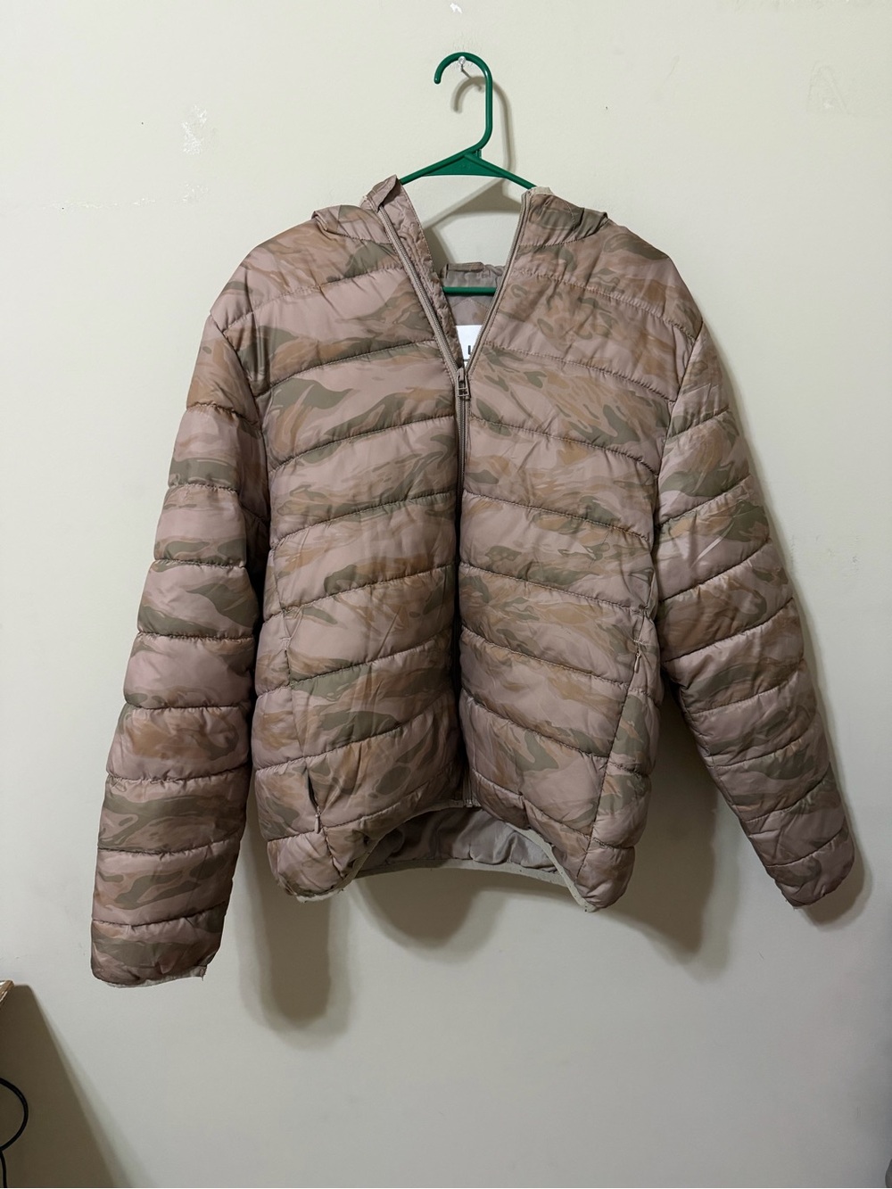 LCKR by Footlocker Camo Quilted Puffer Jacket men’s medium gorpcore casual